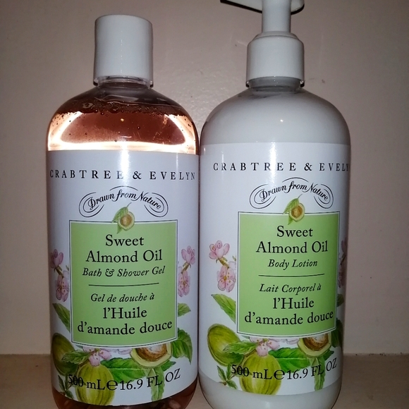 Crabtree and Evelyn NEW Sweet Almond Oil Body Lotion 500ML + Shower Gel 500ML - Picture 1 of 2
